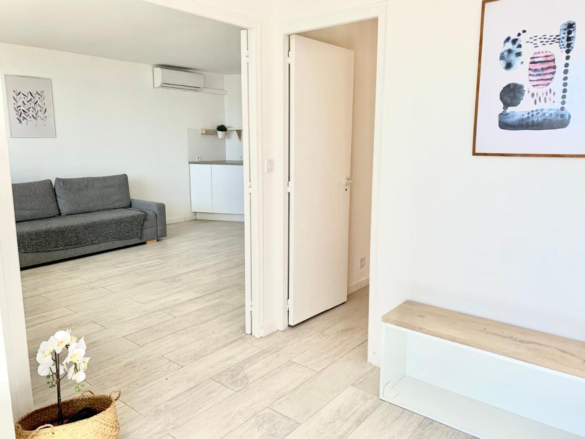 Appartement Magnifique 60 m2 les pieds dans l'eau à Villeneuve-Loubet Extérieur photo